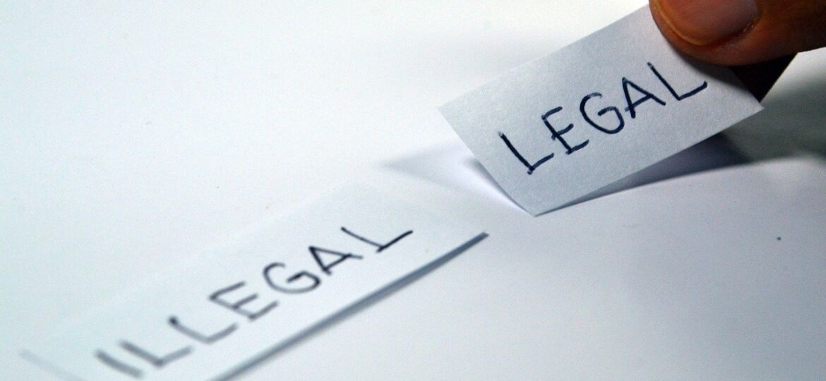 legal-1143114_1280