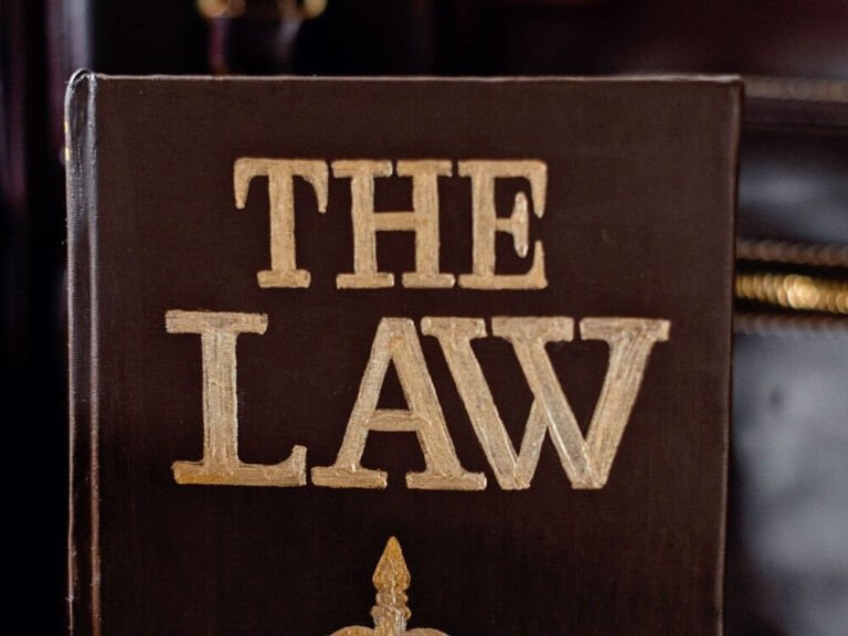 LAW OF TORT v. LAW OF TORTS