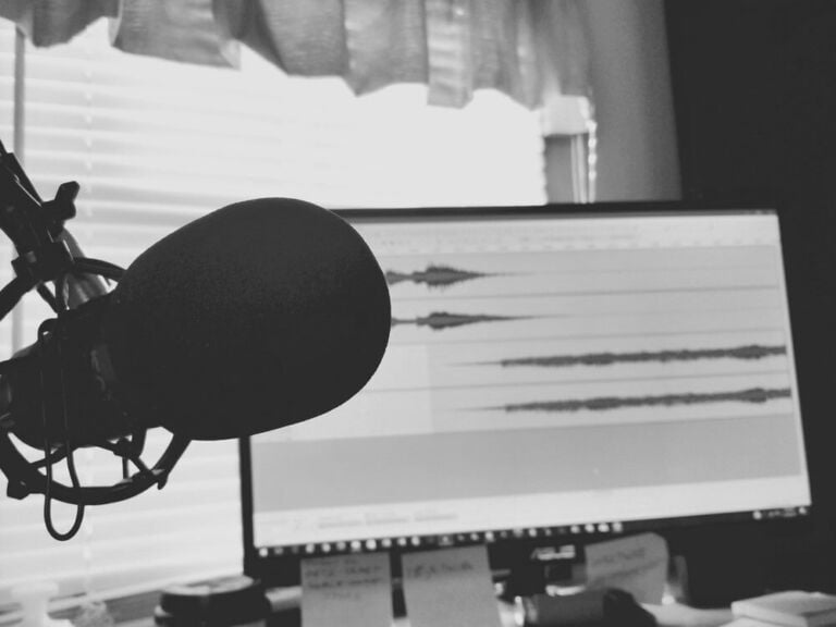 AUDIO-VIDEO RECORDING: LEGAL RIGHT OR NOT? A WAY TO PREVENT CUSTODIAL DEATHS