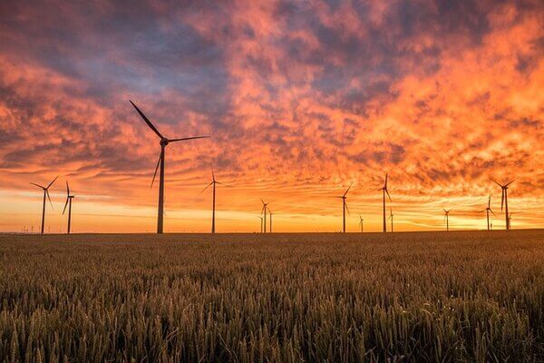windmills-1838788_640 (1) (1)