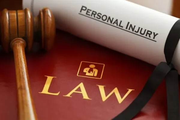 What-Kind-of-Cases-Do-Personal-Injury-Lawyers-Handle-A-Simple-Guide (1)