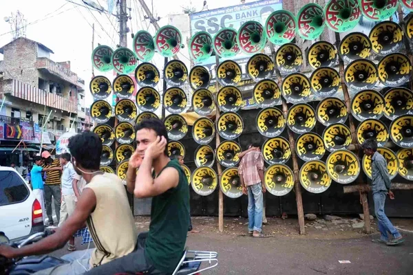 BALANCING FAITH AND PUBLIC PEACE A LEGAL ANALYSIS OF NOISE POLLUTION IN INDIA